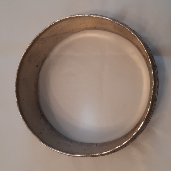 Bangle bracelet - Picture 2 of 4